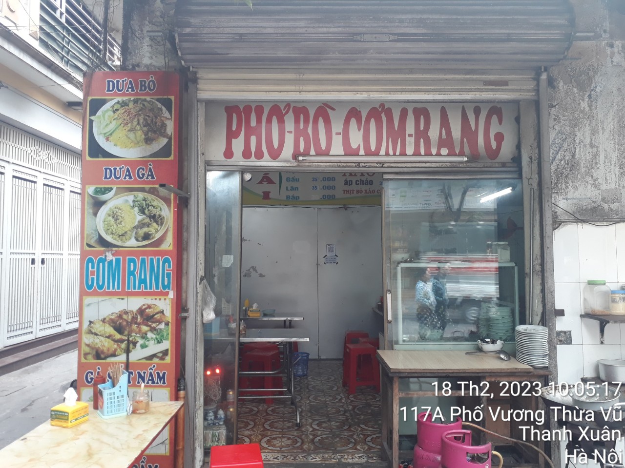 Quán Cơm Rang, Phở Bò, Gà - Vương Thừa Vũ