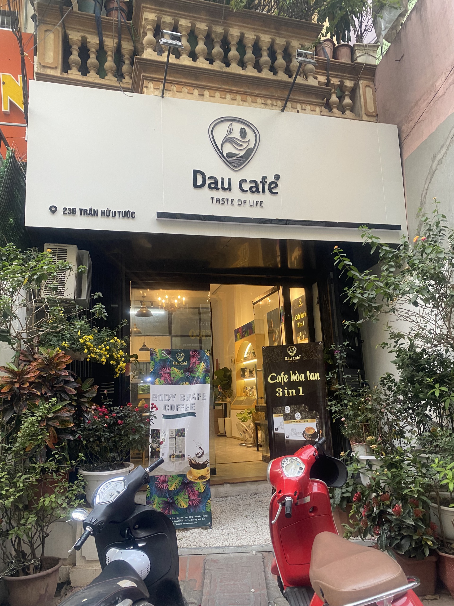 Dau Cafe - Trần Hữu Tước