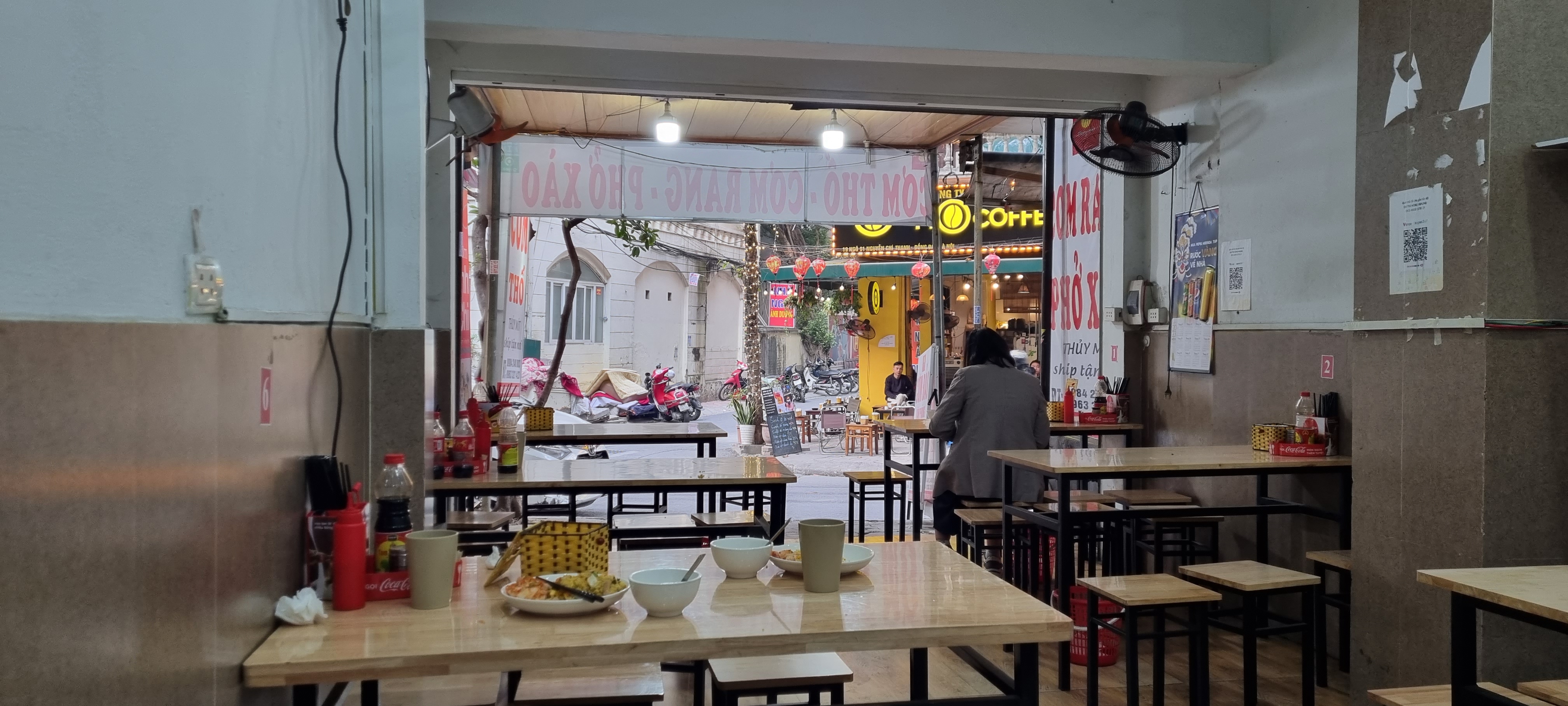 Thuỷ Mít - Cơm Rang & Phở Xào - Nguyễn Chí Thanh