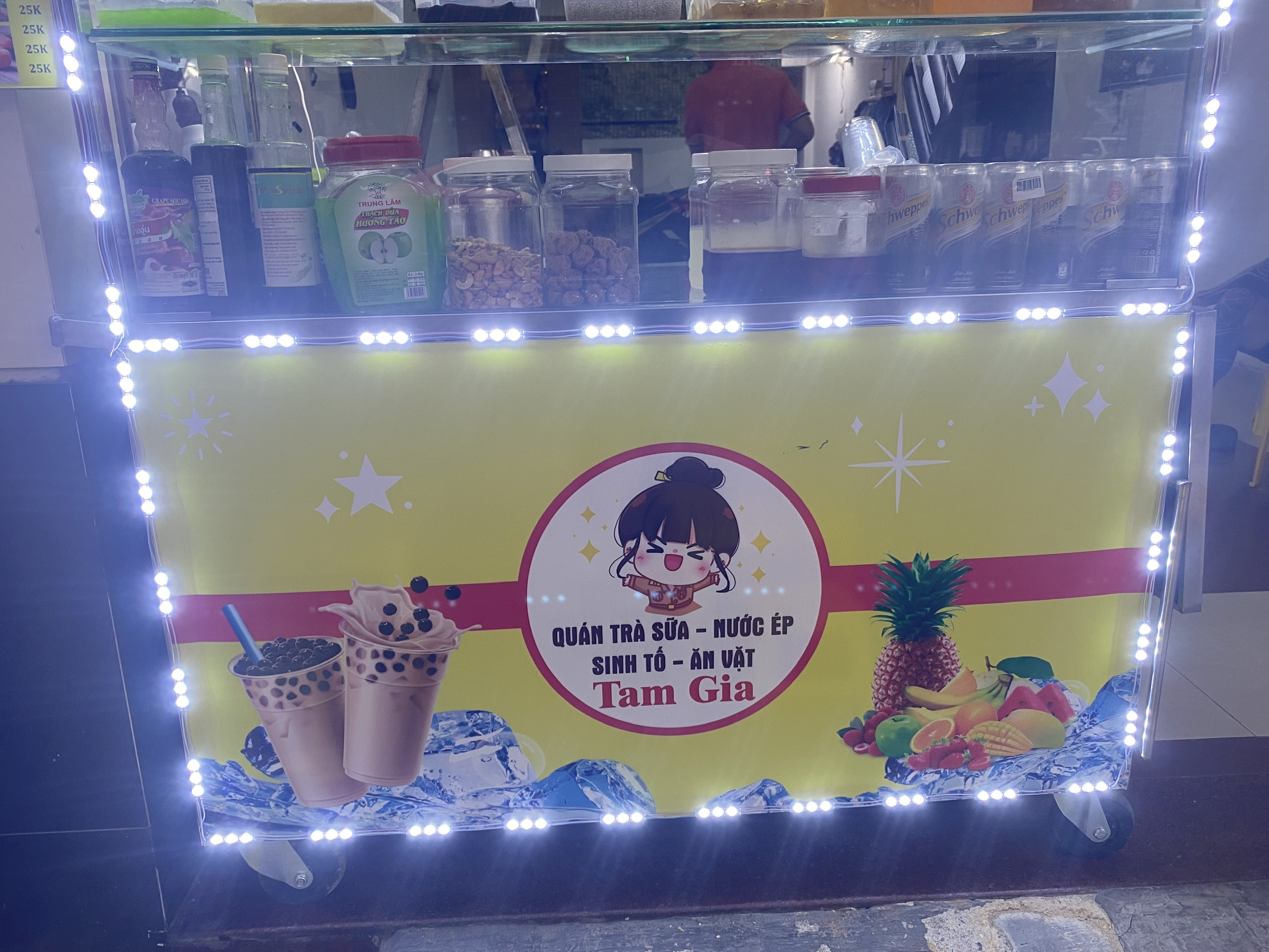 Tea Talk - Coffee & Tea - Xóm Đất